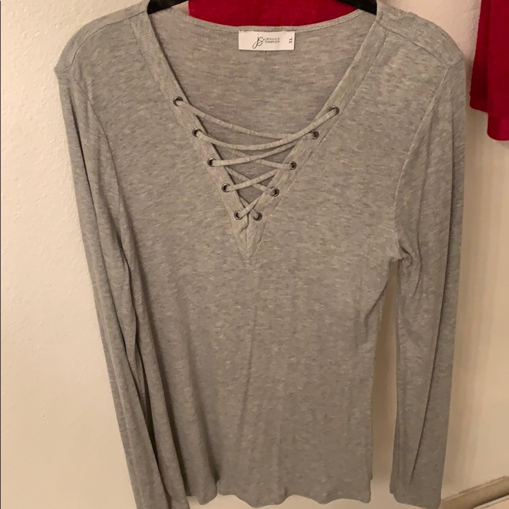 Thin sweater